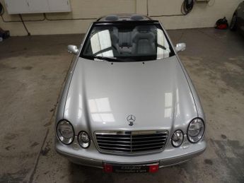 Mercedes-Benz CLK 3.2 CLK320 Elegance Cabriolet 2dr