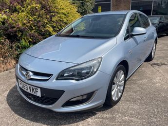 Vauxhall Astra 2.0 CDTi ecoFLEX Elite Euro 5 (s/s) 5dr