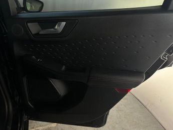 Ford Kuga 2.5 EcoBoost Duratec 14.4kWh ST-Line X CVT Euro 6 (s/s) 5dr