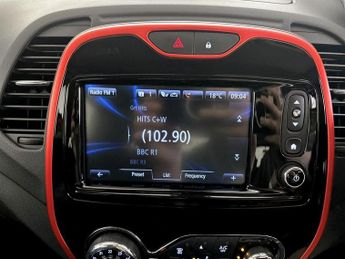 Renault Captur 1.2 TCe ENERGY Signature Nav Auto Euro 6 (s/s) 5dr