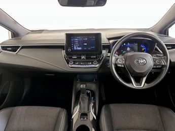 Toyota Corolla 2.0 VVT-h Design CVT Euro 6 (s/s) 5dr