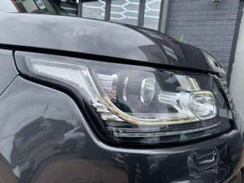 LAND ROVER RANGE ROVER 4.4 SD V8 Autobiography SUV 5dr Diesel Auto 4WD Euro 5 (339 ps) 