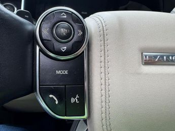 LAND ROVER RANGE ROVER 4.4 SD V8 Autobiography SUV 5dr Diesel Auto 4WD Euro 5 (339 ps) 