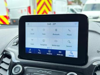 Ford Transit Connect 1.5 240 EcoBlue Limited Auto L2 Euro 6 (s/s) 5dr
