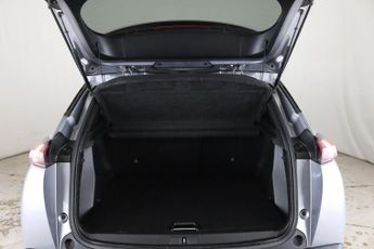 Peugeot E-2008 50kWh Allure Auto 5dr