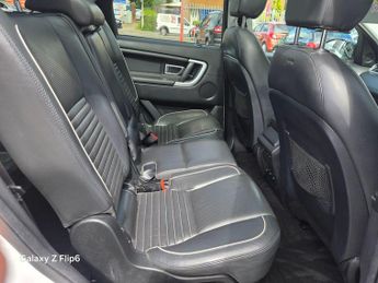 Land Rover Discovery Sport 2.0 TD4 HSE Dynamic Lux Auto 4WD Euro 6 (s/s) 5dr