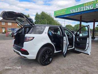 Land Rover Discovery Sport 2.0 TD4 HSE Dynamic Lux Auto 4WD Euro 6 (s/s) 5dr