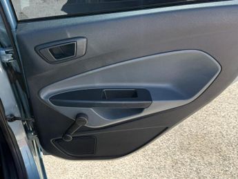 Ford Fiesta 1.4 Zetec 5dr
