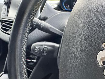 Peugeot 2008 1.2 PureTech Allure EAT Euro 6 (s/s) 5dr