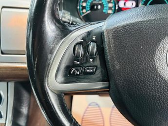 Jaguar XF 2.2d Luxury Auto Euro 5 (s/s) 4dr