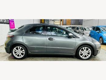 Honda Civic 1.8 i-VTEC ES 5dr