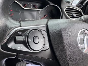 Vauxhall Grandland X 1.5 Turbo D BlueInjection Sport Nav Auto Euro 6 (s/s) 5dr
