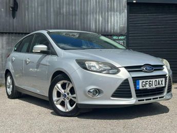 Ford Focus 1.6 Zetec Powershift Euro 5 5dr