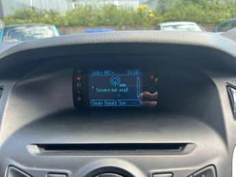 Ford Focus 1.6 Zetec Powershift Euro 5 5dr