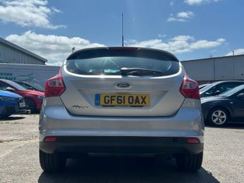 Ford Focus 1.6 Zetec Powershift Euro 5 5dr