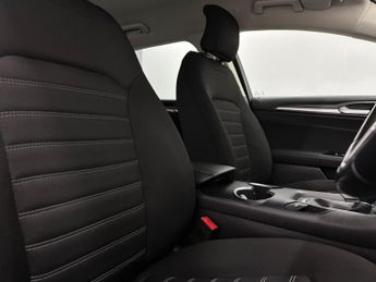 Ford Mondeo 2.0 TiVCT Zetec Edition CVT Euro 6 (s/s) 5dr