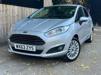 Ford Fiesta 1.0T EcoBoost Titanium Euro 5 (s/s) 5dr
