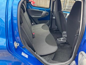 Toyota AYGO 1.0 VVTI Blue 5dr Multi Mode