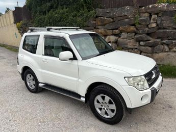 Mitsubishi Shogun 3.2 DI-DC Equippe Auto 4WD Euro 4 3dr SWB