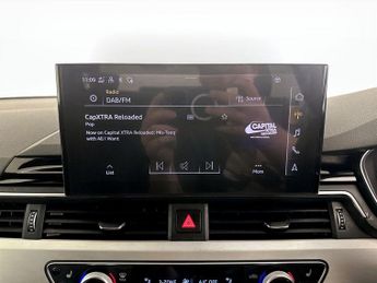 Audi A4 2.0 TFSI 40 S line S Tronic Euro 6 (s/s) 4dr
