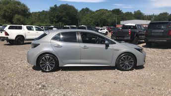 Toyota Corolla 1.8 VVT-h Design CVT Euro 6 (s/s) 5dr
