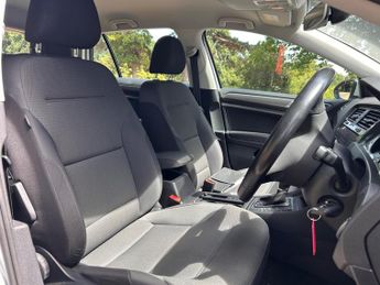 Volkswagen Golf 1.5 TSI EVO SE Nav DSG Euro 6 (s/s) 5dr