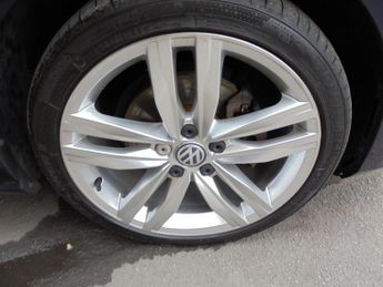Volkswagen Golf 1.6 TDI BlueMotion Tech GT Edition DSG Euro 6 (s/s) 5dr