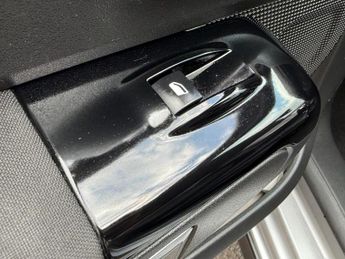 Citroen C3 1.2 PureTech Shine Plus EAT6 Euro 6 (s/s) 5dr
