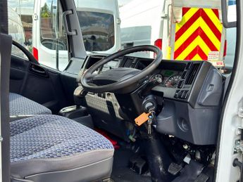 Isuzu Grafter N35.125SE