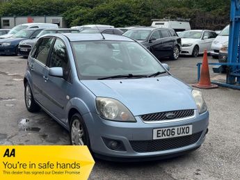 Ford Fiesta 1.4 TD Ghia 5dr