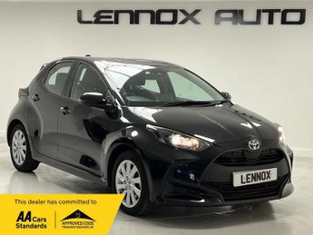 Toyota Yaris 1.5 VVT-h Icon E-CVT Euro 6 (s/s) 5dr