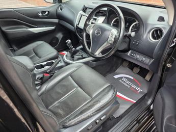 Nissan Navara 2.3 dCi Tekna 4WD Euro 6 (s/s) 4dr