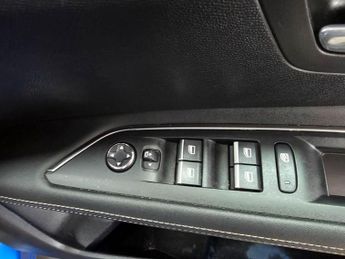 Peugeot 3008 1.2 PureTech GT EAT Euro 6 (s/s) 5dr
