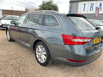 Skoda Superb 1.6 TDI SE Technology DSG Euro 6 (s/s) 5dr
