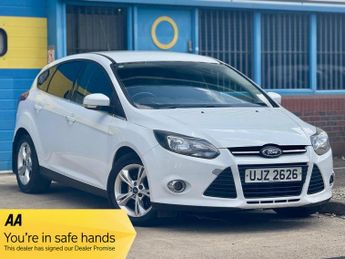 Ford Focus 1.0T EcoBoost Zetec Euro 5 (s/s) 5dr