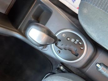 Suzuki Swift 1.5 GLX 5dr