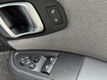 BMW i3 42.2kWh S Auto 5dr