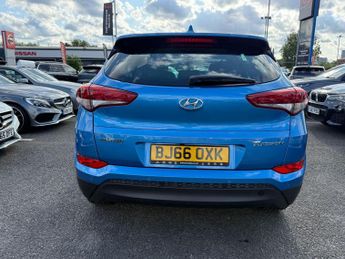 Hyundai TUCSON 1.7 CRDi Blue Drive Premium DCT Euro 6 (s/s) 5dr