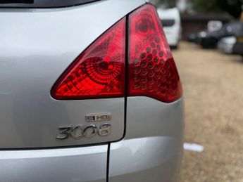 Peugeot 3008 1.6 e-HDi Active EGC Euro 5 (s/s) 5dr