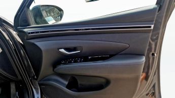 Hyundai Tucson 1.6 T-GDi Ultimate HYBRID Auto Euro 6 (s/s) 5dr