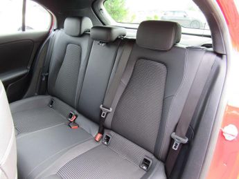 Mercedes-Benz A Class 1.3 A200 Sport 7G-DCT Euro 6 (s/s) 5dr