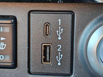 Nissan Leaf 40kWh N-Connecta Auto 5dr