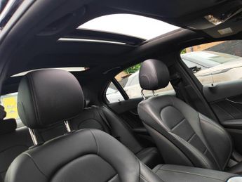 Mercedes-Benz C Class 2.1 C220d AMG Line (Premium) G-Tronic+ 4MATIC Euro 6 (s/s) 4dr