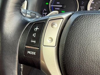 Lexus GS 2.5 300h Luxury CVT Euro 5 (s/s) 4dr