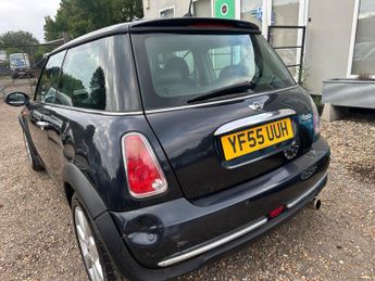MINI Hatch 1.6 Cooper CVT Euro 4 3dr