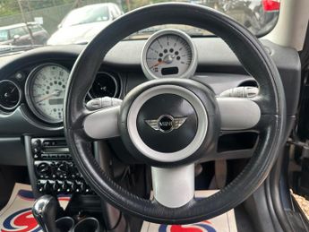 MINI Hatch 1.6 Cooper CVT Euro 4 3dr