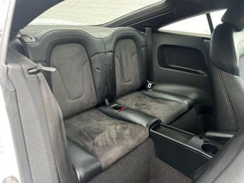 Audi TT 2.0 TDI Black Edition S Tronic quattro Euro 5 3dr