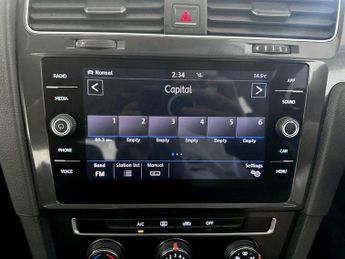 Volkswagen Golf 2.0 TDI SE Euro 6 (s/s) 5dr