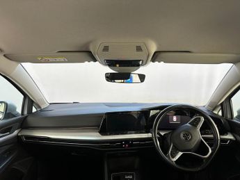 Volkswagen Golf 1.5 eTSI MHEV Life DSG Euro 6 (s/s) 5dr