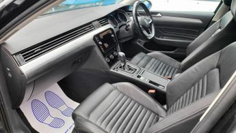 Volkswagen Passat 1.6 TDI SEL DSG Euro 6 (s/s) 5dr